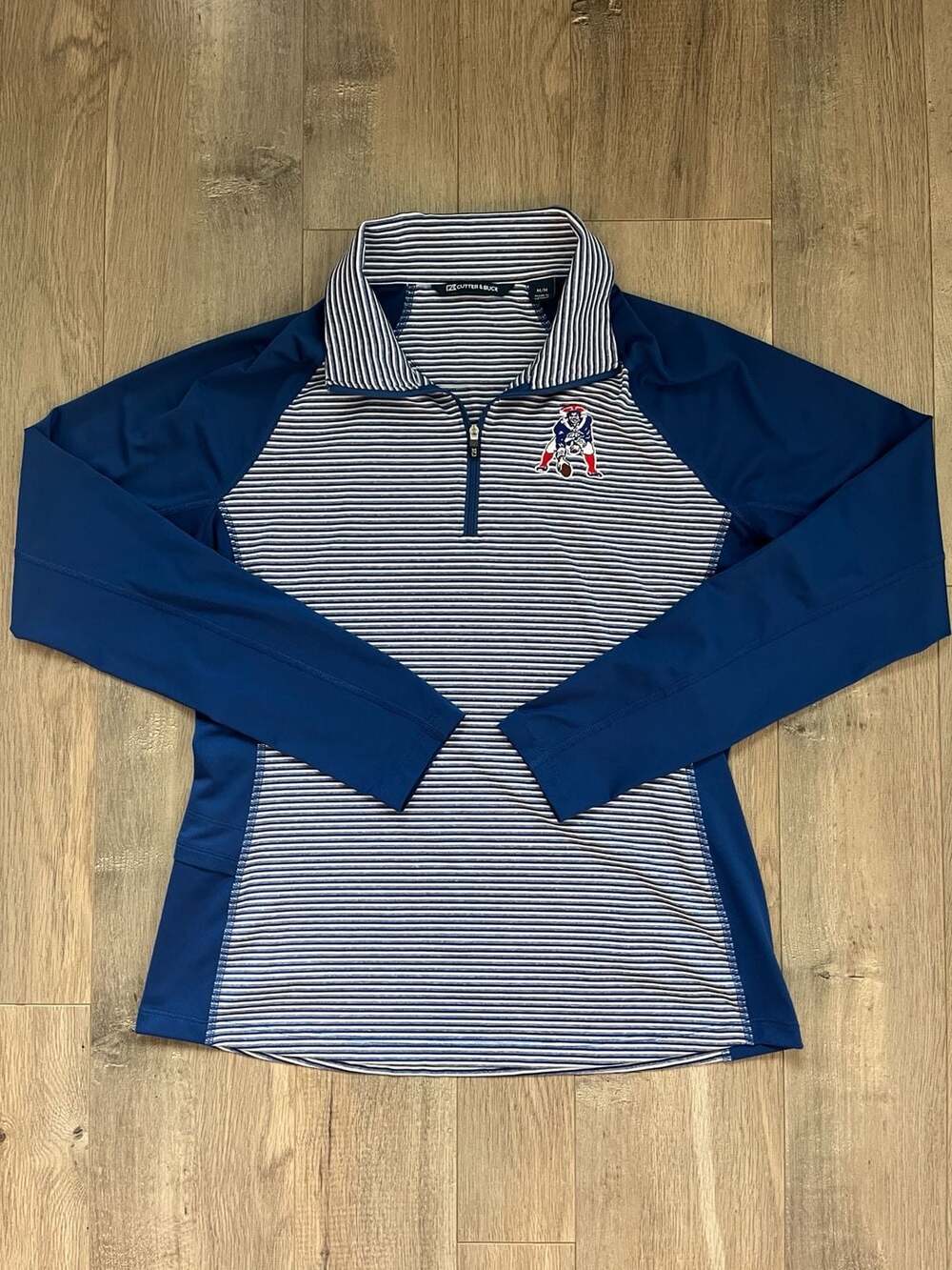Cutter & Buck New England Patriots Striped Quarter-Zip Pullover Women's M